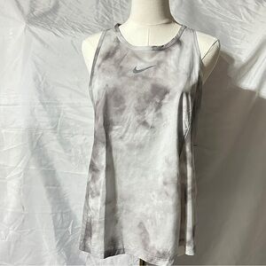 👉 Nike Dri-Fit Wash Tank Top | Women’s Medium Gray White Athletic Running